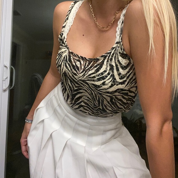 Vintage zebra slip 🤍 - Picture 4 of 5